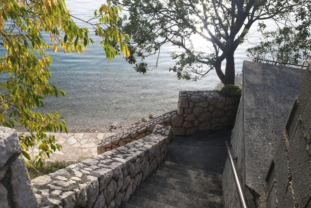 Apartment Lisarica Starigrad Paklenica Bagian luar foto